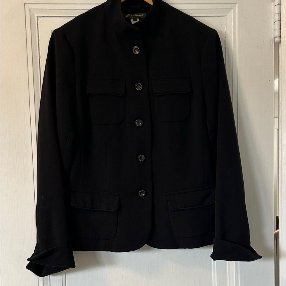 Eddie Bauer Women's Black Button-Up Blazer